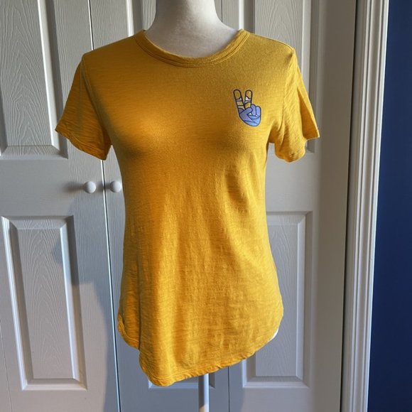 Set of 3 Old Navy Short Sleeve TShirts Top Women's Size XSmall Blue Yellow EUC - Picture 5 of 13
